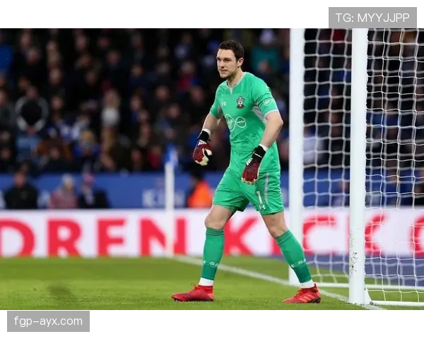 麦卡锡加盟麦德林，剑指英超新征程