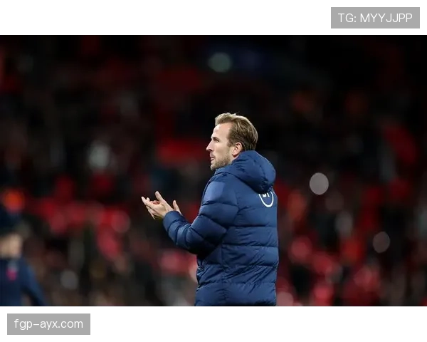 阿尔巴世界杯高光时刻引爆全场，传奇表现铸就不朽地位